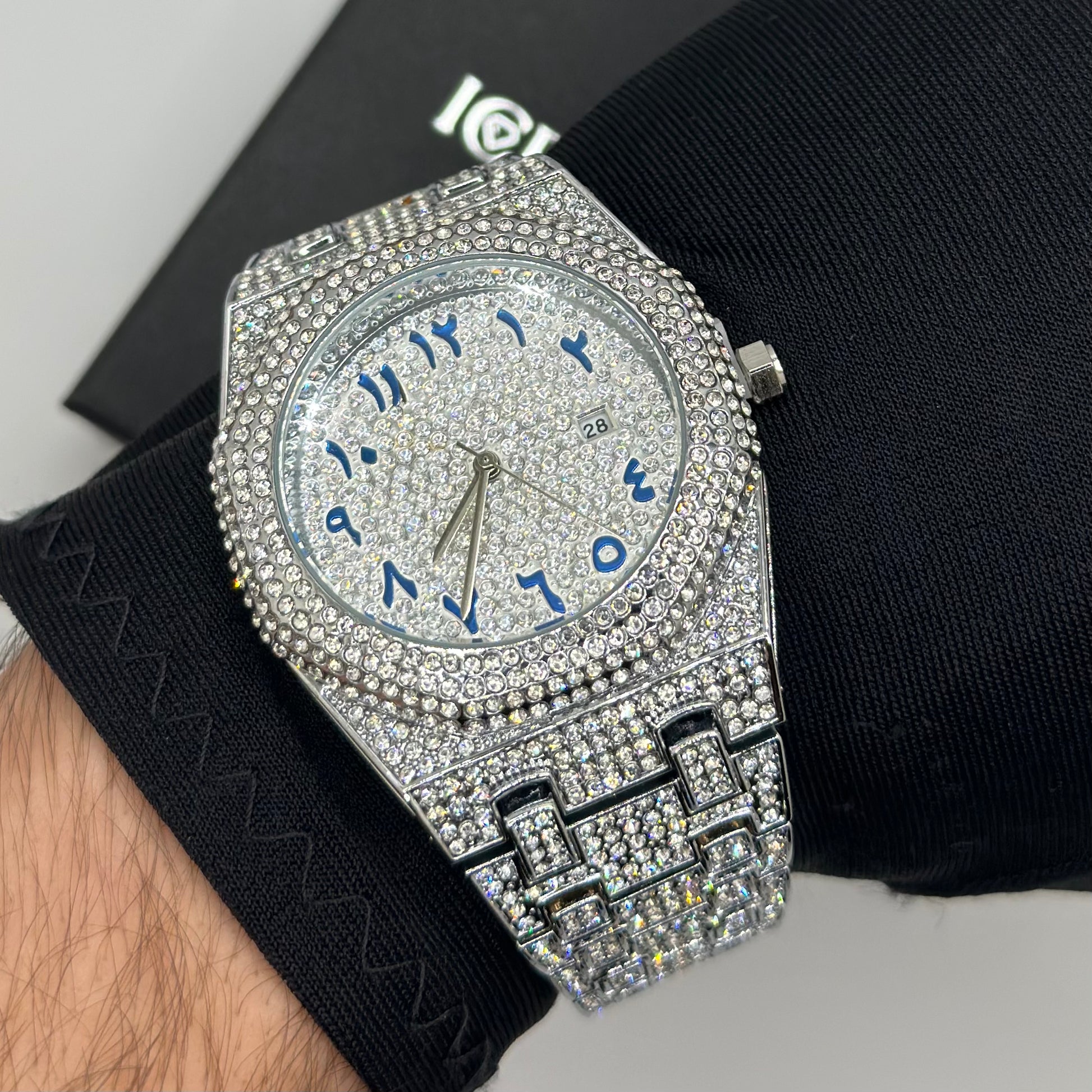 Luxus Designer Iced Out "Arabic V2" Uhr + Box + Armbandkürzer - ICERAIN JEWELRY