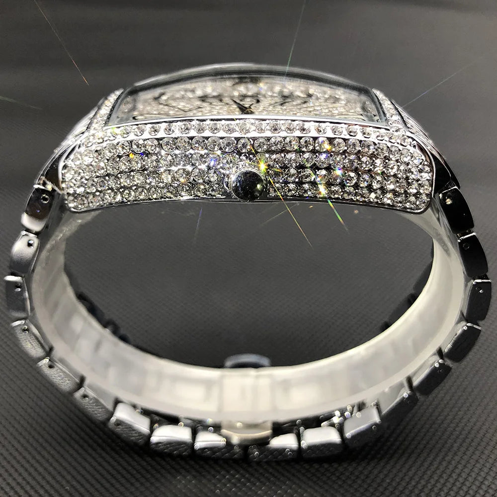 ICED OUT "TONNEAU" UHR - ICERAIN JEWELRY