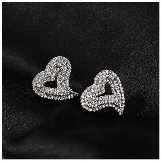 ICED OUT "HEART" OHRRINGE - ICERAIN JEWELRY