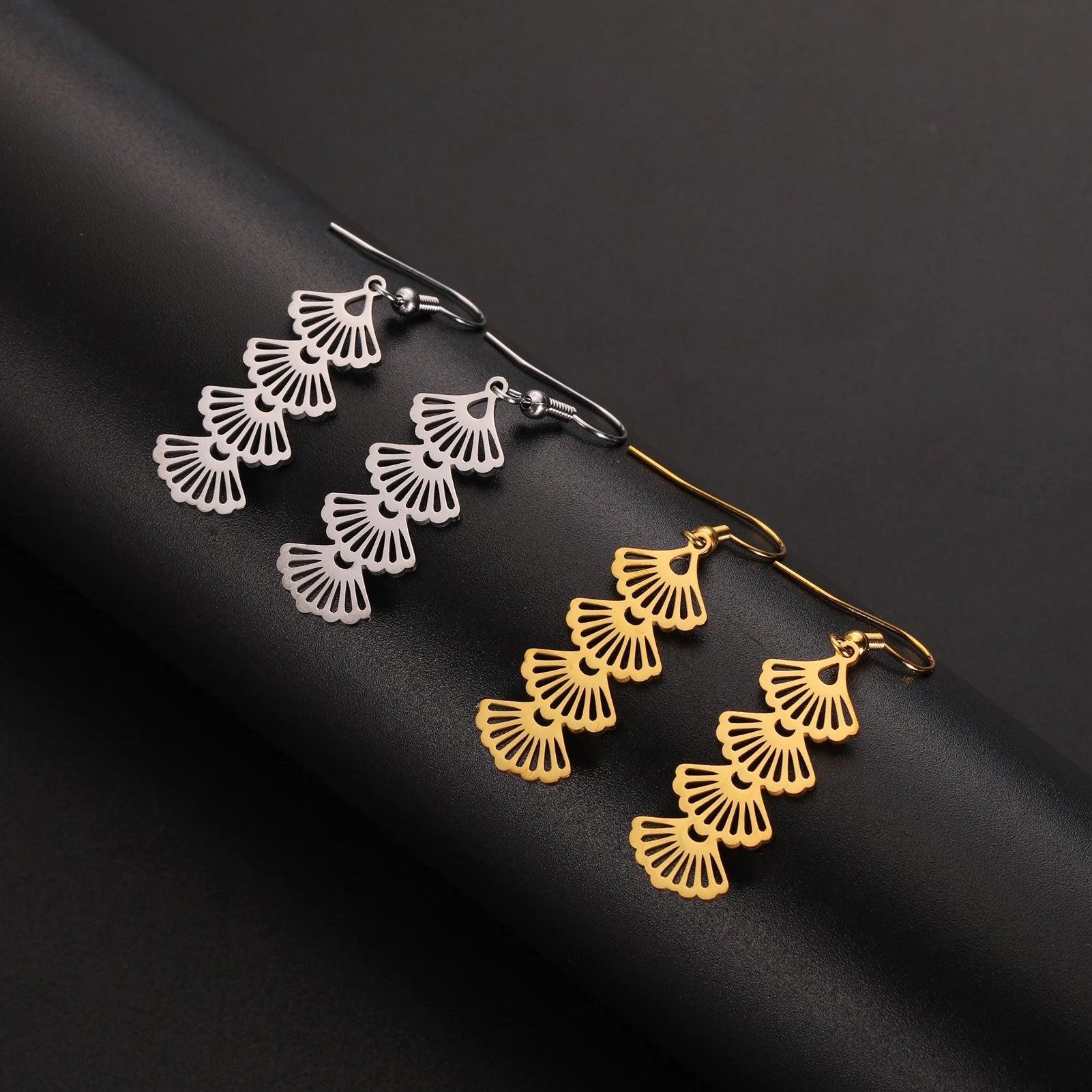 EDELSTAHL "SILVER FEWAR" OHRRINGE - ICERAIN JEWELRY