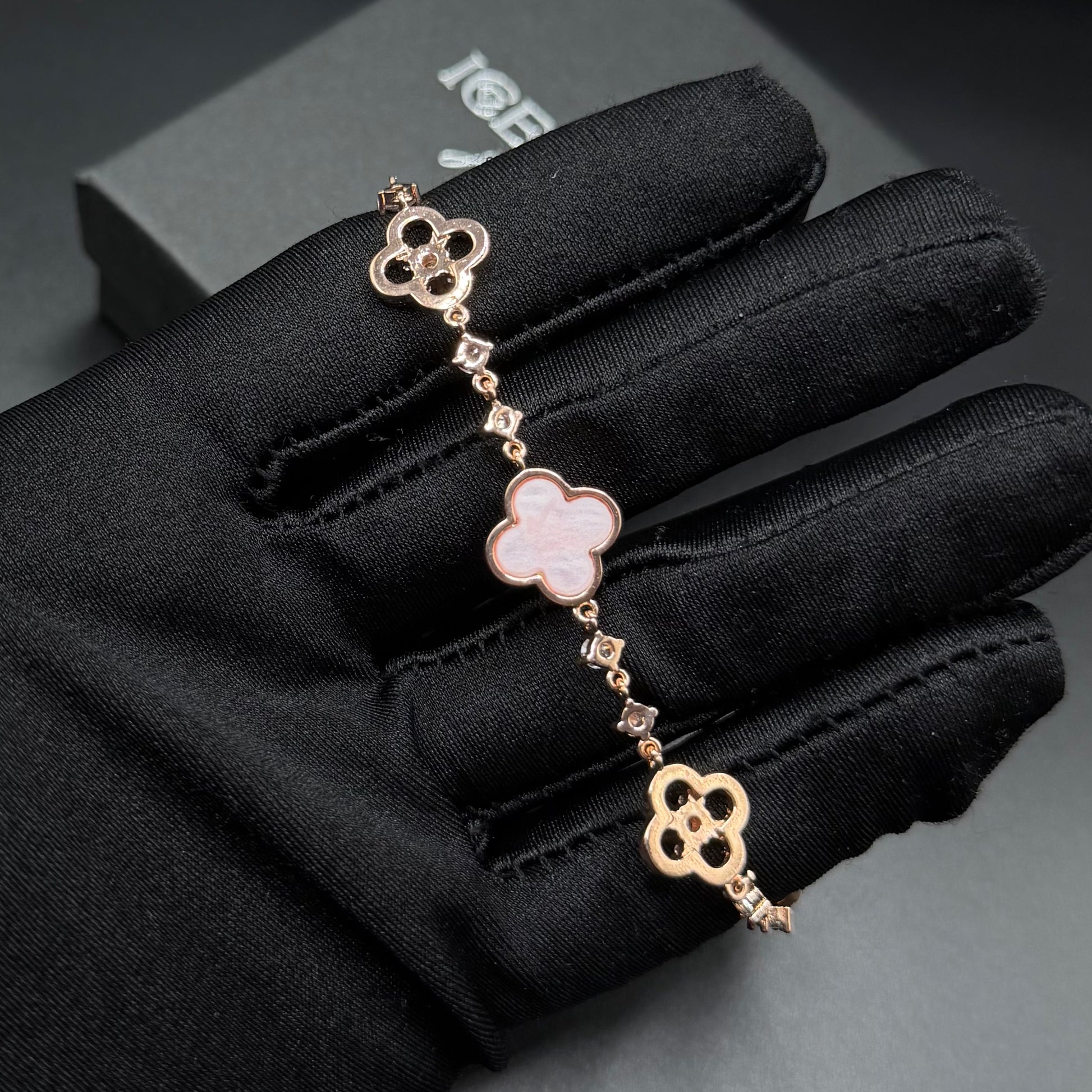 ICED OUT "PINK CLOVER" ARMBAND - ICERAIN JEWELRY