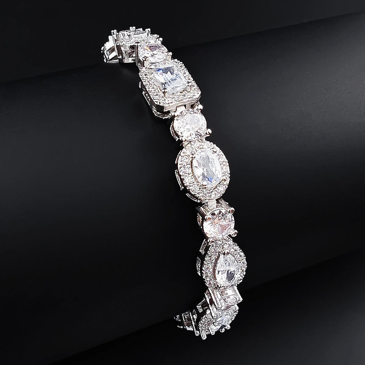 ICED OUT "HUBULK" ARMBAND - ICERAIN JEWELRY