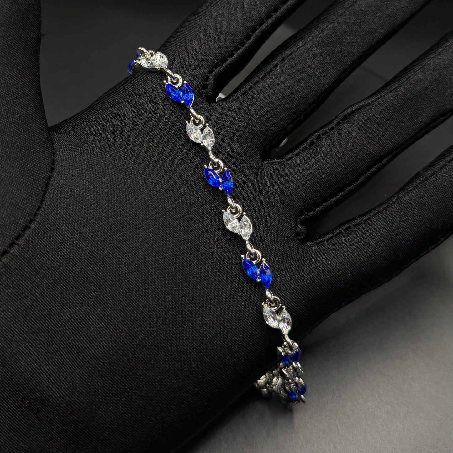 ICED OUT "FLOWER" ARMBAND - ICERAIN JEWELRY