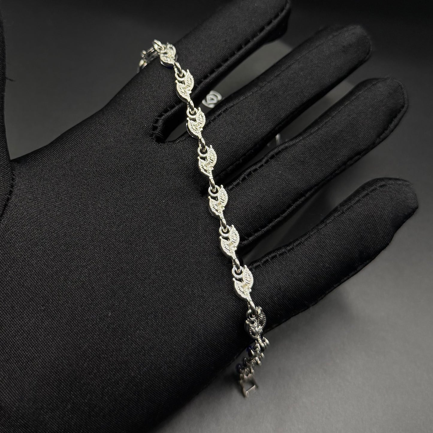 ICED OUT "FLOWER" ARMBAND - ICERAIN JEWELRY