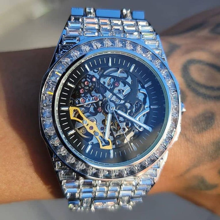 Luxus Designer Iced Out Automatic "Scheletro V2" Uhr + Box + Armbandkürzer