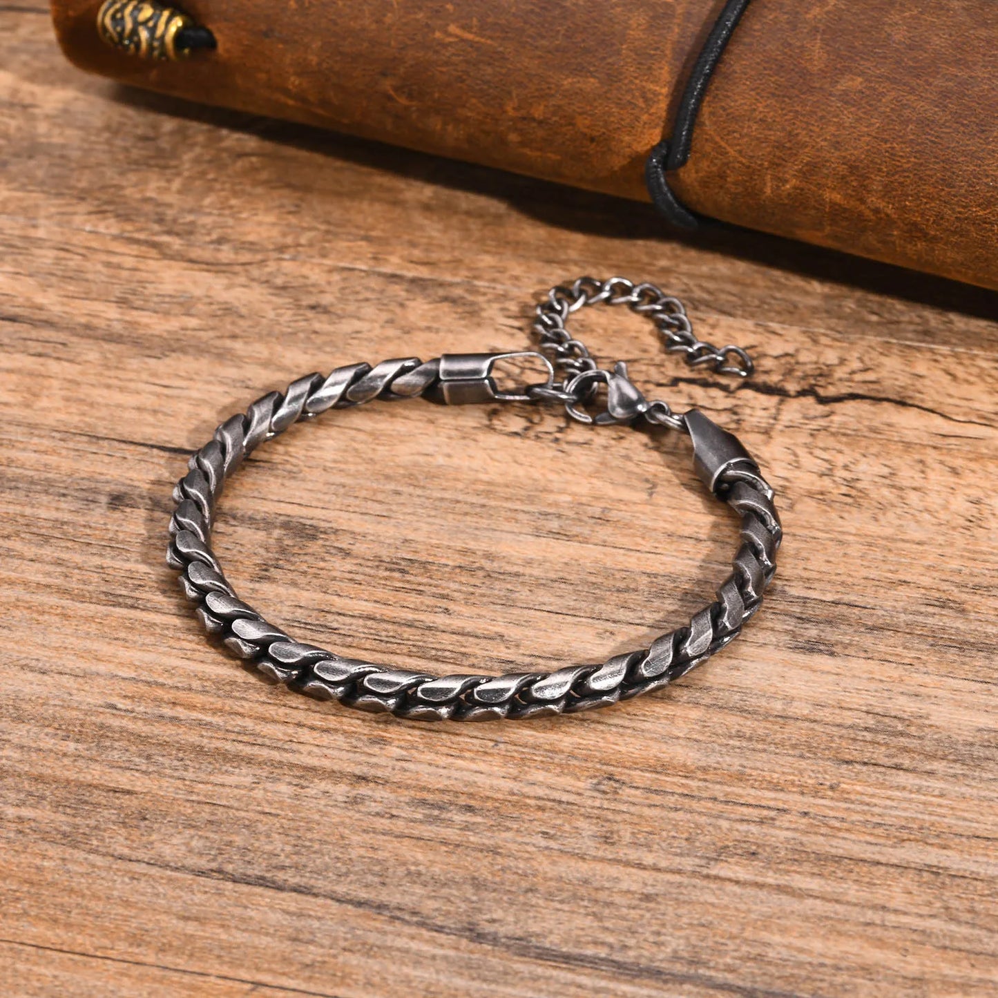 Luxus Edelstahl "Viking" Armbänder