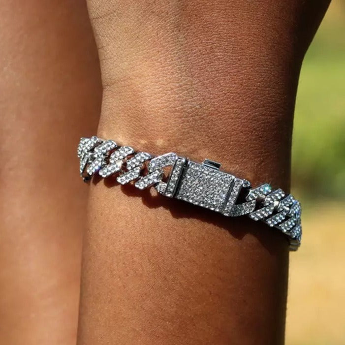 Sale | Luxus Iced Out 14mm 23cm "Silver Prong" Armband